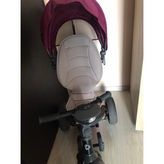 Tricicleta Coccolle Velo pentru copii 9 luni - 6 ani Tricicleta Coccolle Velo pentru copii 9 luni - 6 ani
